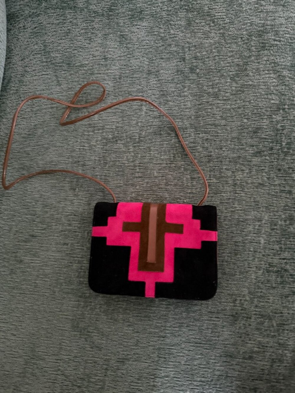 Set of 2 / Rare Vintage Donald J Pliner Geometric Suede Shoulder Bags –